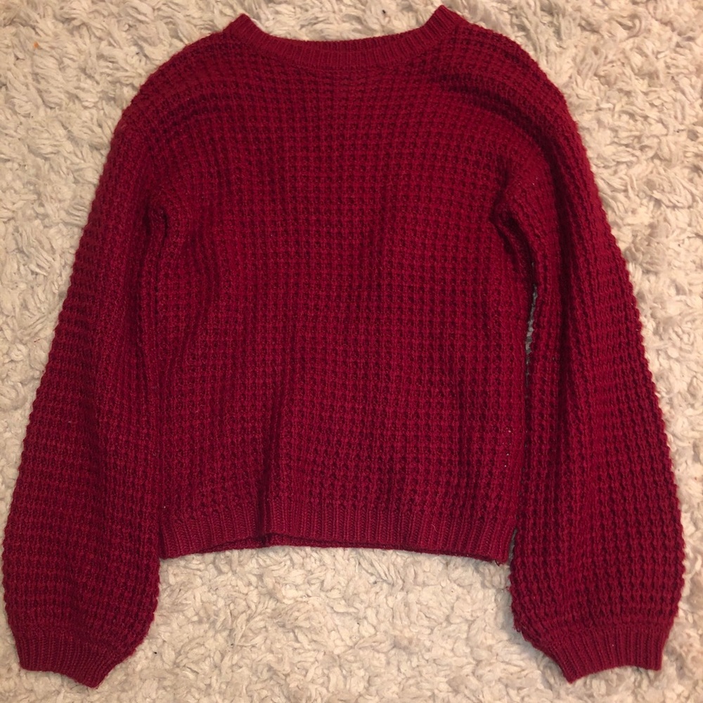 Forever 21 girls red sweater in great condition!!